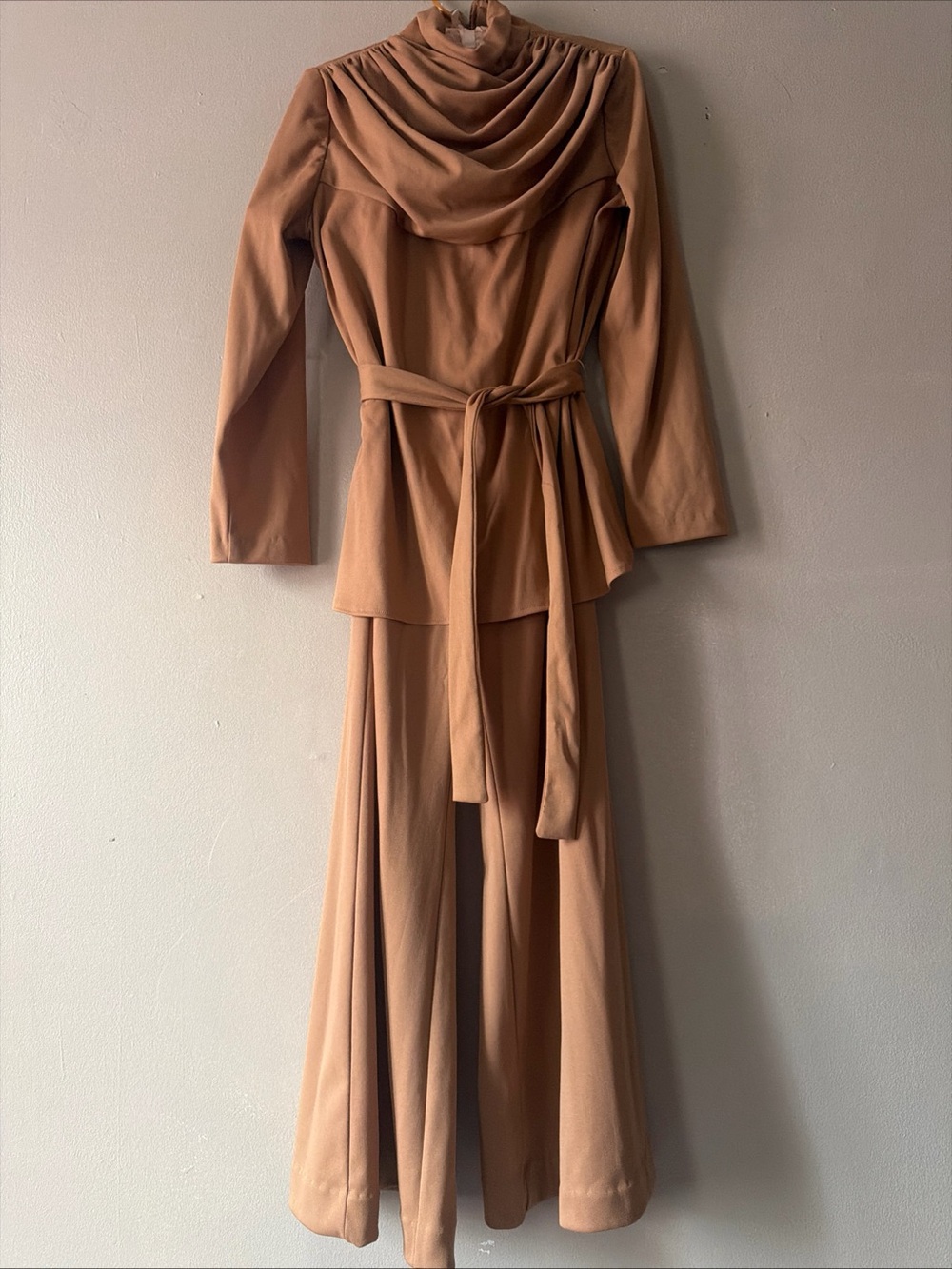 Rare Vintage Beautiful Cowl Neck Draped Top Pants Belt Women‘s Set